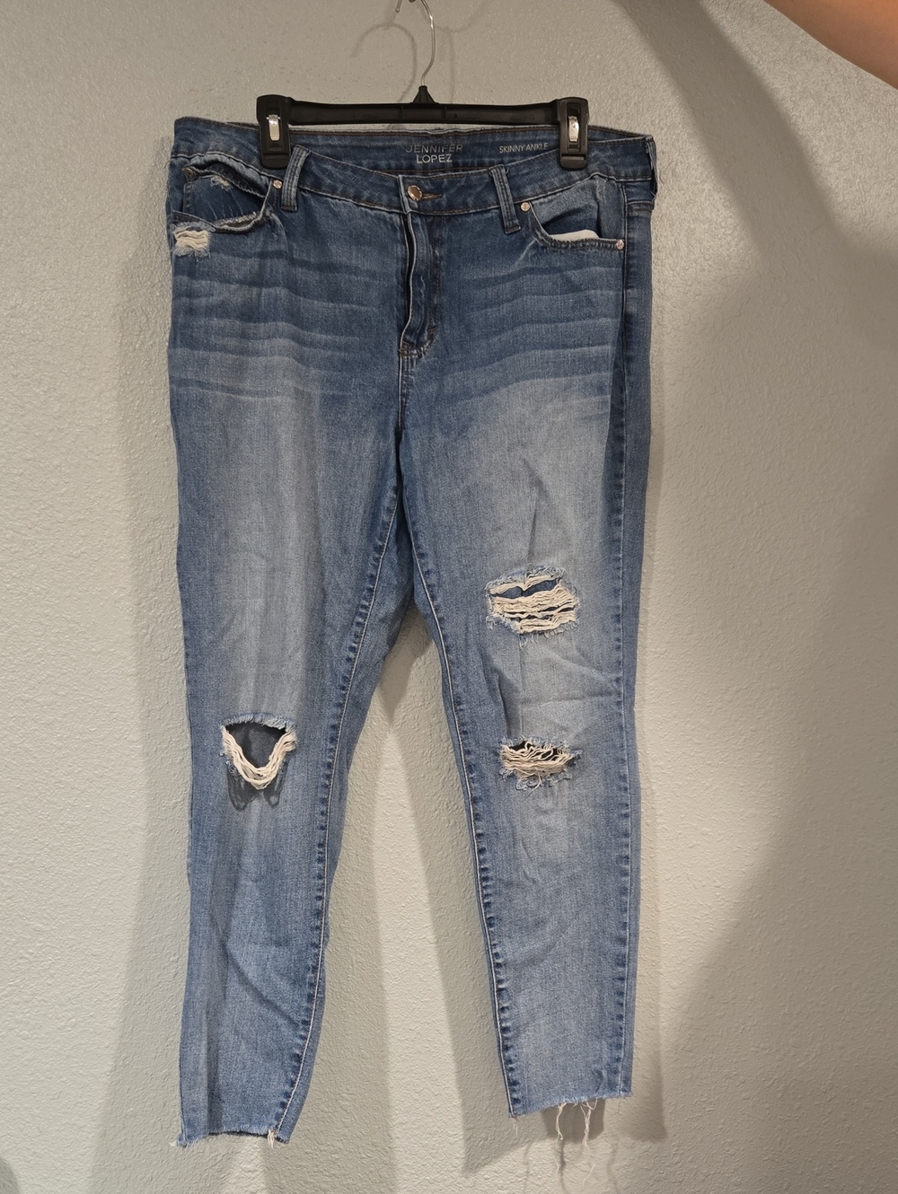 Jennifer Lopez Light Blue Distressed Women’s Jeans Skinny Ankle